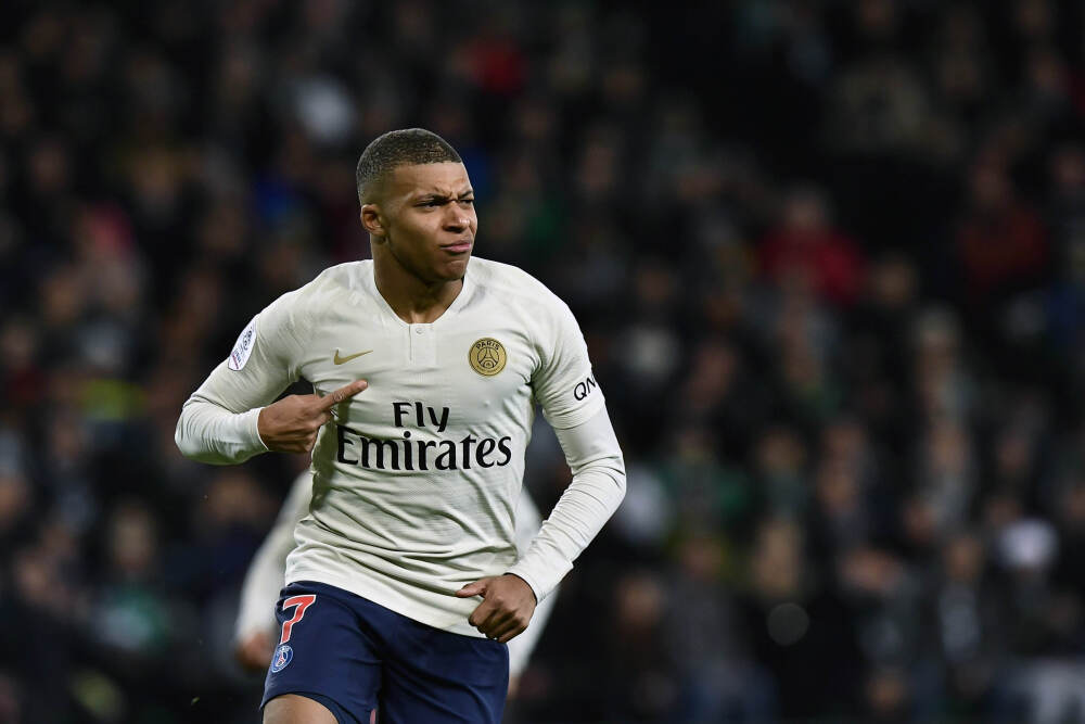尚帕尼：文班把对阵约基奇看得很重 我们上场就要全力以赴
